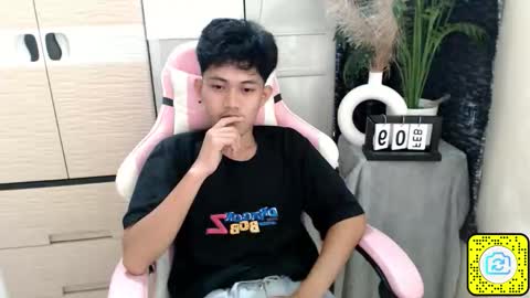 kylexx07 online show from 02-09-26, 04:33