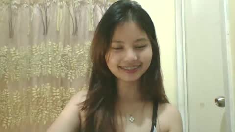 its me KYLIE online show from 11-03-25, 03:13