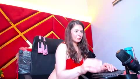 kylie_bloom online show from 07-17-26, 10:47