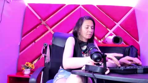 kylie_bloom online show from 08-09-26, 11:20