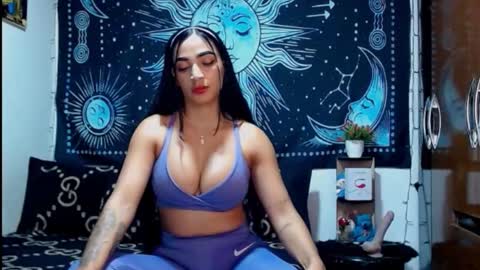 kylie online show from 09-24-25, 09:29