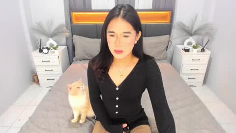 kylie_cums online show from 10-13-25, 02:44