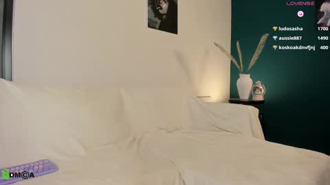Kylie online show from 03-01-25, 06:13