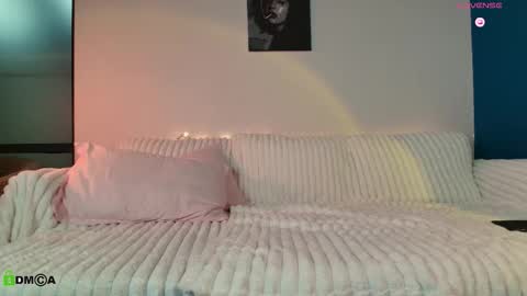 Kylie online show from 10-03-25, 03:47