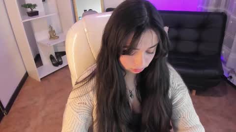 Snapshot of kylie_fire chatting on 03-07-25, 01:07 kylie online show from 03-07-25, 01:07