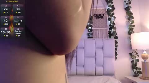 Kylie Myers online show from 12-10-24, 05:33
