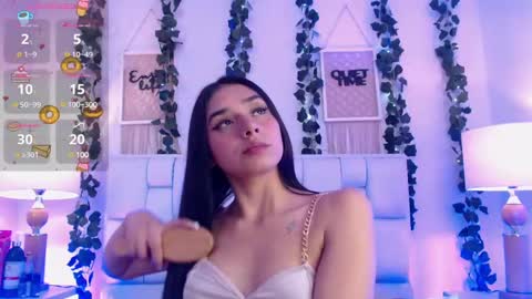 Kylie Myers online show from 12-18-24, 04:28