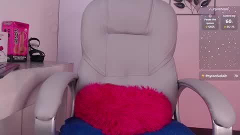 Kylie Myers online show from 01-25-25, 03:52