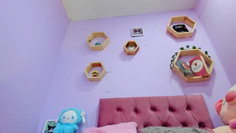 Snapshot of kylie_gomez_ chatting on 03-18-26, 04:04 kylie gomez online show from 03-18-26, 04:04