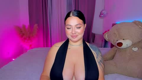 Kylie Lips online show from 10-18-25, 06:41