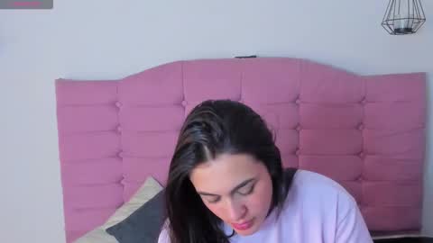 kylie_ls online show from 10-21-25, 01:50