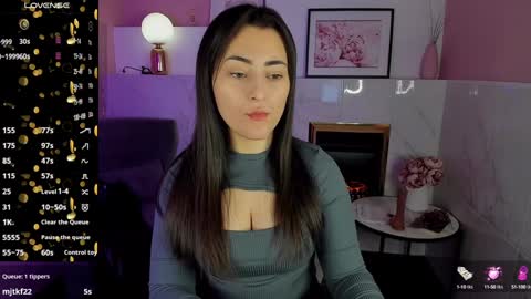 Kylie online show from 01-12-25, 05:24