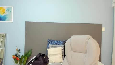 Kylie Reyes  online show from 10-09-25, 07:34