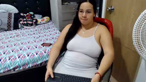 Snapshot of kylie_switch chatting on 07-02-26, 02:22 Instagram Kylie switch followme buy lovense here online show from 07-02-26, 02:22
