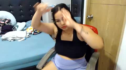 Snapshot of kylie_switch chatting on 07-24-26, 01:36 Instagram Kylie switch followme buy lovense here online show from 07-24-26, 01:36