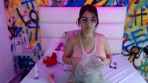 Melissa online show from 01-08-25, 04:44