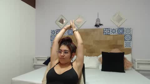 Melissa online show from 01-17-25, 04:15