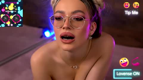 Kylie online show from 12-16-24, 10:13