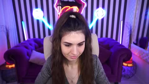 Nicole online show from 06-10-26, 07:07