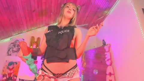 Snapshot of kyliekandy chatting on 04-10-26, 11:31 online show from 04-10-26, 11:31