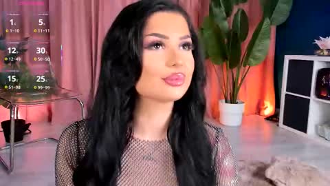 Snapshot of kyliekroftt chatting on 10-20-25, 02:17 Jenny online show from 10-20-25, 02:17