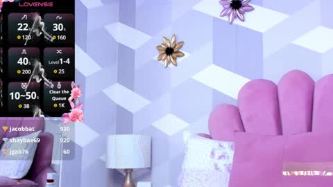 Snapshot of kyliemonnet chatting on 01-22-25, 10:40 Kylie jl online show from 01-22-25, 10:40