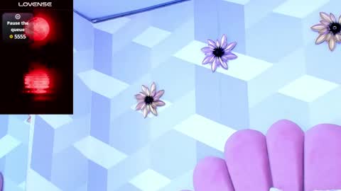 Snapshot of kyliemonnet chatting on 02-10-25, 10:09 Kylie jl online show from 02-10-25, 10:09