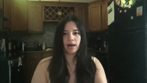 Snapshot of kylienotjenneer chatting on 04-24-26, 05:26 kylie not jenner online show from 04-24-26, 05:26