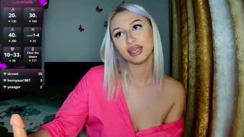 kylie online show from 10-31-25, 12:44