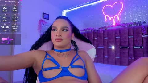 Kylie online show from 01-12-25, 08:04