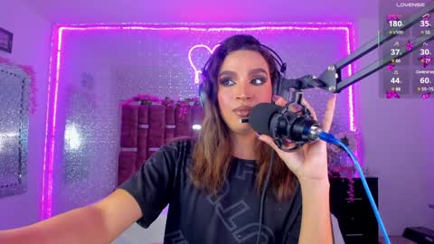 Kylie online show from 01-26-25, 04:41