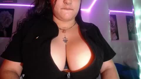 kylievoosx online show from 07-12-26, 01:57
