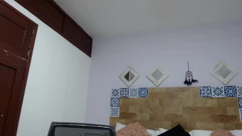 Kylie online show from 01-22-25, 11:01