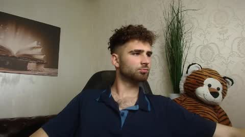 Snapshot of kyloeast chatting on 04-29-26, 04:38 KyloEast online show from 04-29-26, 04:38
