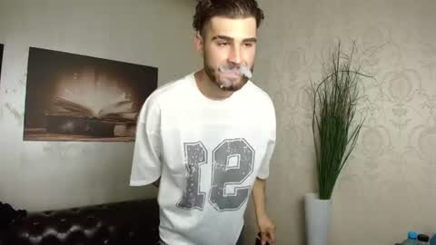 KyloEast online show from 06-12-26, 04:44
