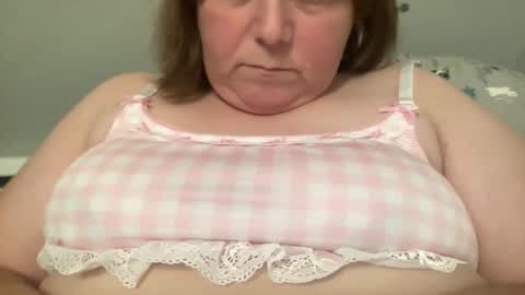 KYLO online show from 11-17-25, 06:46