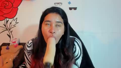 call me kim  online show from 12-23-24, 10:23