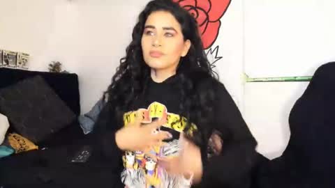 call me kim  online show from 10-27-25, 07:51