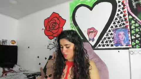Snapshot of kymberlyhott chatting on 12-21-25, 05:42 call me kim online show from 12-21-25, 05:42