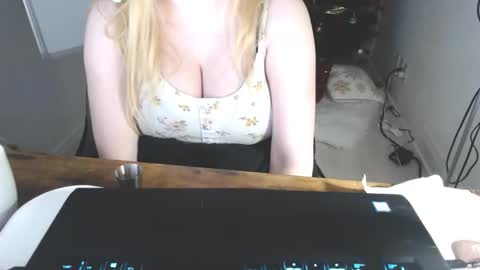 Check Out My NSFW OnlyFans Link On Bio online show from 03-12-26, 10:10