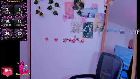 Snapshot of kyomi_beth chatting on 04-11-26, 12:42 kyomi online show from 04-11-26, 12:42