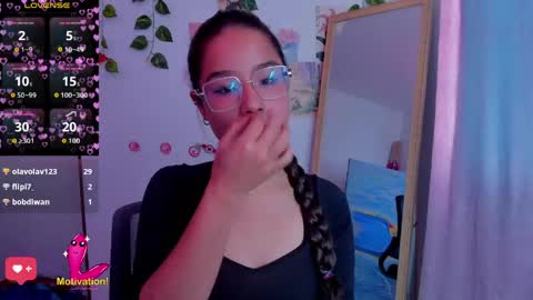 Snapshot of kyomi_beth chatting on 04-14-26, 01:39 kyomi online show from 04-14-26, 01:39