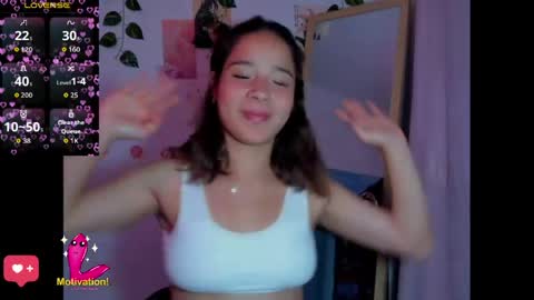 Snapshot of kyomi_beth chatting on 05-07-26, 10:09 kyomi online show from 05-07-26, 10:09