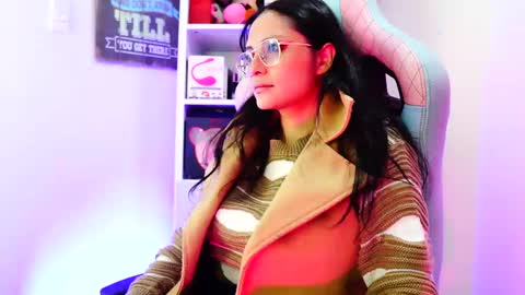 Kyomi online show from 01-28-25, 01:05