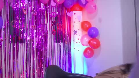 Kyomi online show from 09-18-25, 12:51