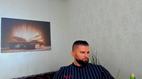 Snapshot of kysononyx chatting on 10-14-25, 10:16 KysonOnyx online show from 10-14-25, 10:16