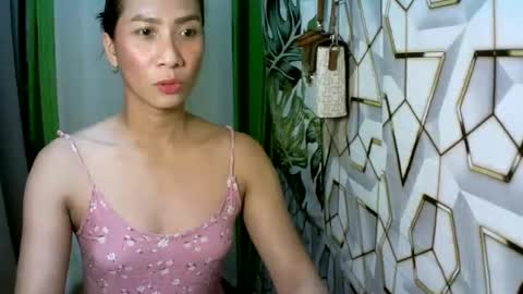 kyutshyne online show from 05-08-26, 08:47