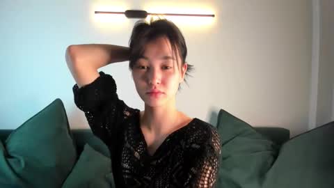 Ameli online show from 10-18-25, 07:09