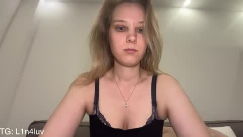 lina online show from 05-26-26, 06:59