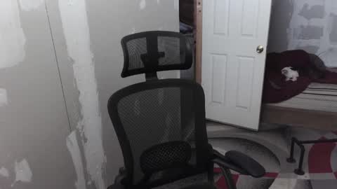 Snapshot of l1v1nth3dr3am chatting on 09-15-25, 07:58 l1v1nth3dr3am online show from 09-15-25, 07:58